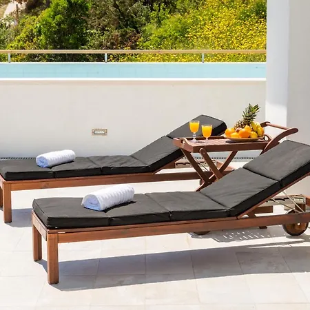 Talia * Donje Selo na Šolti