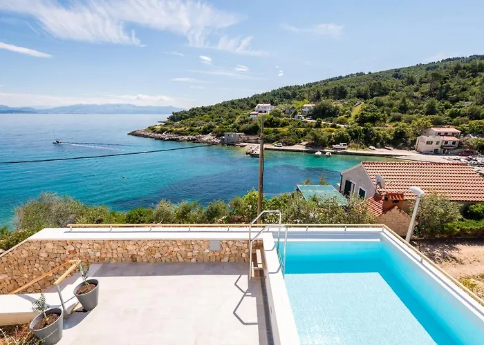 Talia * Donje Selo na Šolti